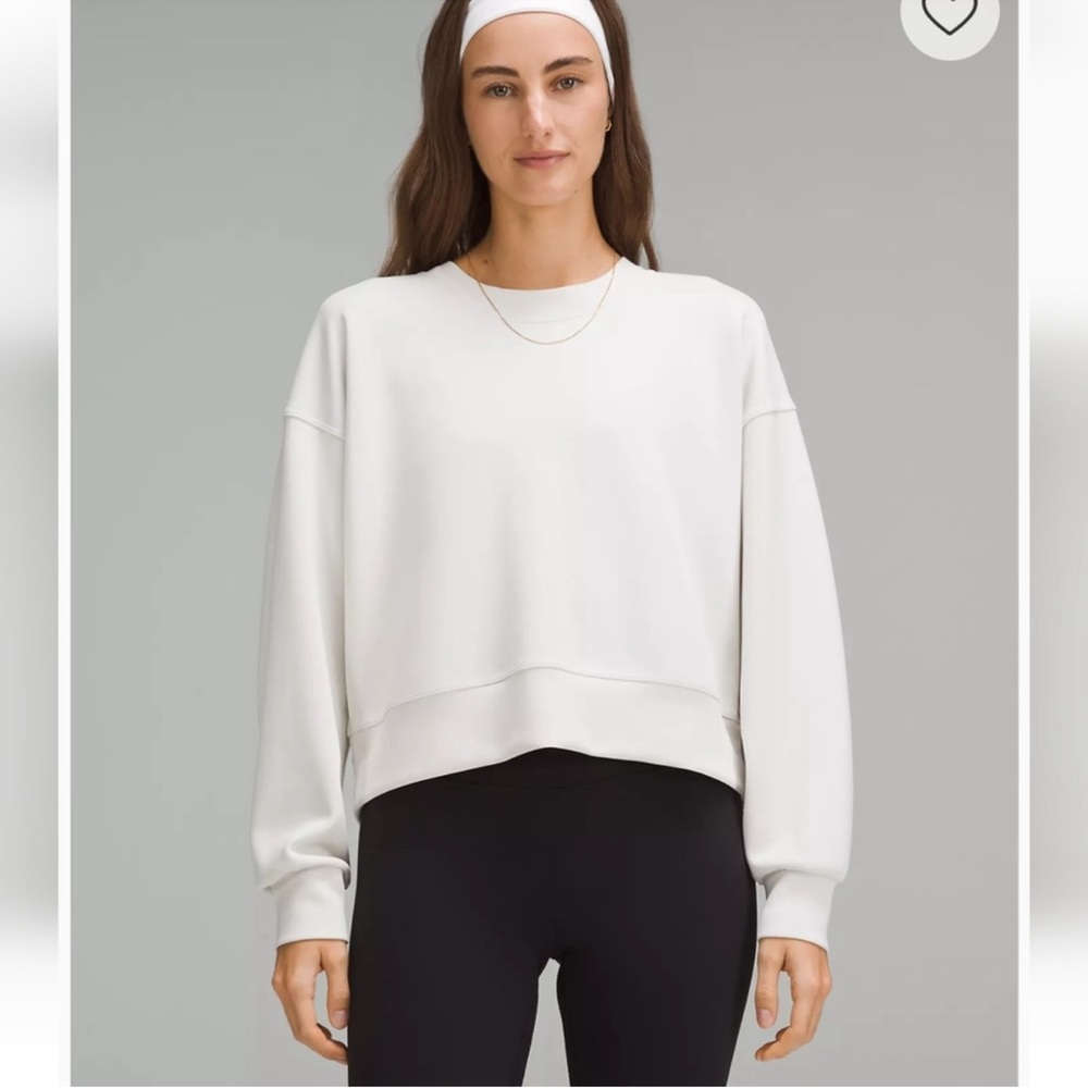lululemon softstreme perfectly oversized cropped crew